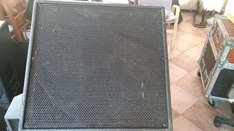 monitory - 3