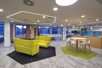 Pronájem kanceláře 413 m² Plzeňská, Praha - Smíchov - 3