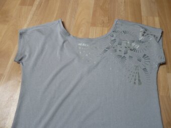 sportovní triko Adidas vel. S-M - 3