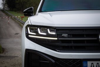 Touareg 3.0 TDI V6 286k R-Line, IQ Light, Pano, Vzduch, DPH - 3