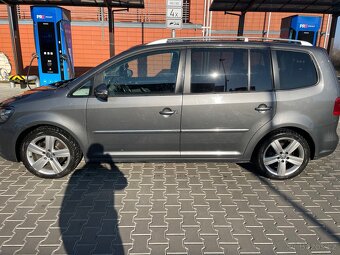 Volkswagen Touran 2.0 dsg 7 mist - 3