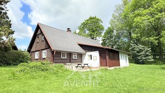 Prodej rodinného domu 4+1 se stavebními pozemky - Roprachtic - 3