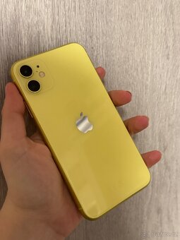 iPhone 11 - 64GB - 3