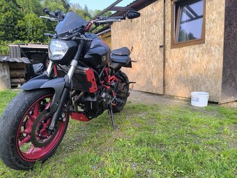 yamaha mt07 - 3