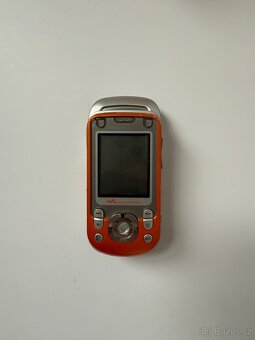 Sony Ericsson W550i - 3