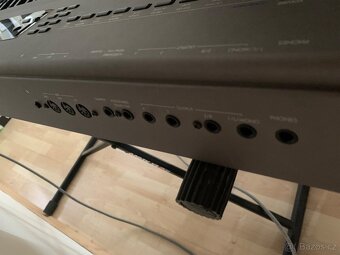 Syntezátor Korg N264 Music Workstation - 3