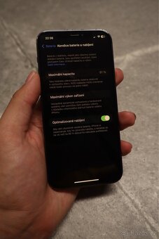 iPhone 12 Pro 128GB Grafitově šedý - 3