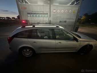 Renault Laguna - 3