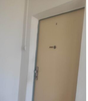 Bytová jednotka 2+1 na Proseku, Praha, ID 7507e 0309 - 3