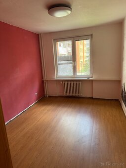 Prodej bytu 3+1 (72 m²), centrum Ostravy – klidné bydlení s - 3