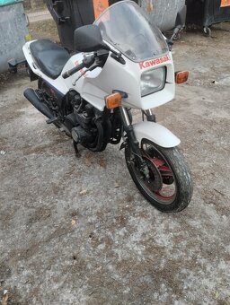 Kawasaki 750 Gpz - 3