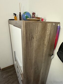 Šatní skříň DREANO - dub canyon/bílá, šířka 107 cm - 3