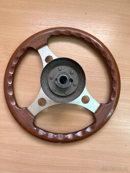 Retro volant GM Formuling - 3