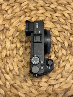 Sony a6500 + 3 baterie + nabíječka - 3