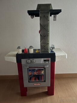Dětská kuchyňka Miele - 3