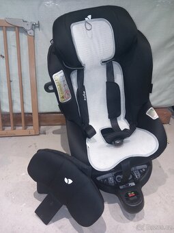 Otočná autosedačka Joie I Spin 360 - 3
