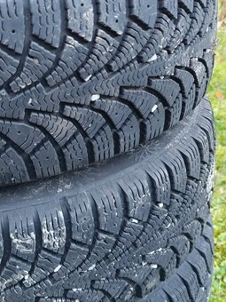 Zimní pneumatiky a 185/65 R14 vzorek 7mm s disky 4x108 - 3