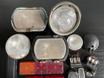 Náhradní díly na stará auta (cena za vše) - 3