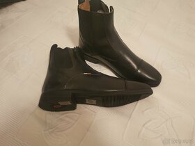 Prodám nové, kožené, jezdecké perka Busse - 3