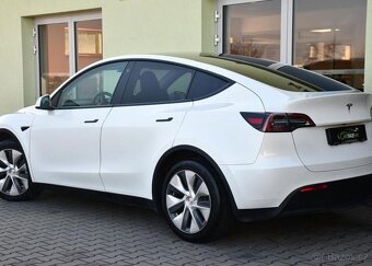 Tesla Model Y RWD PANO 35tis.KM 97%SoH - 3