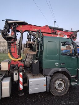 Volvo 6x4 tahač - 3