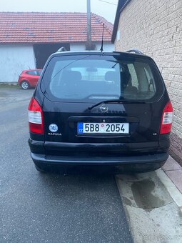 Opel Zafira 1.6 16V 74kW 7 míst. - 3