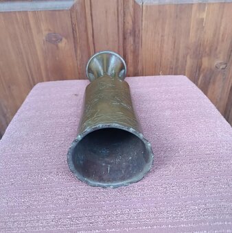 Váza z nábojnice - 3