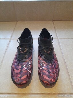 Prodám kopačky Puma Future 8 Match, velikost 44 - 3