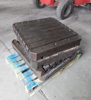 Deska litinová  s T drážkami - 3