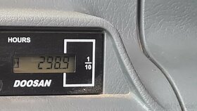 Pásové rypadlo DEVELON DX300LC a DX 255-7 NLC - 3