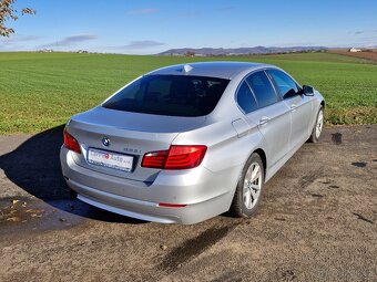 BMW 523i manuál, CZ, velký servis, NAVI, PDC - 3