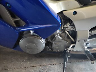 Yamaha FJR 1300 - 3