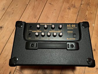 Kombo k akustické kytaře Joyo AC-20 + mikrofon - 3