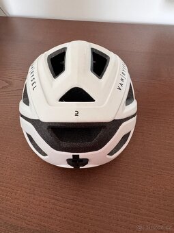 Prodám cyklistickou helmu Van Rysel - 3