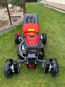 SVAHOVÁ RC DÁLKOVĚ ŘÍZENÁ SEKAČKA GJ-03 4WD Merkur - 3