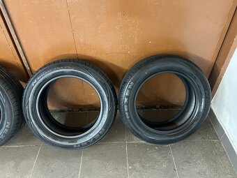 Prodám gumy 185/60/15 - 3