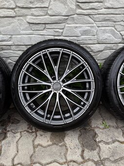 18” OZ Racing Italia 150 + pneu Pirelli - 3