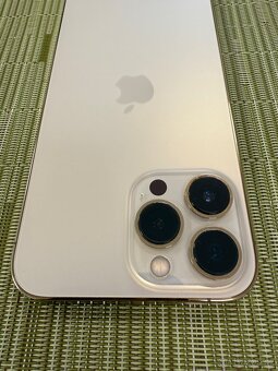 iPhone 13 Pro Max 256 GB Gold – 12 500 Kč - 3