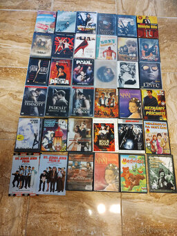 DVD 320 kusov - 10,- Euro/ nové - 3