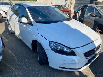 Volvo V40 1.6GTDi 132kW T4 2015 - Náhradní díly - 3