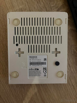 MikroTik RB260GS Gigabit Switch - 3