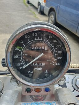 Honda shadow vt 1100 r2003 - 3