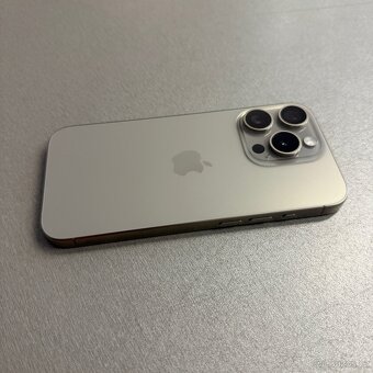 iPhone 15 Pro 256GB natural titan, 12 měsíců záruka - 3