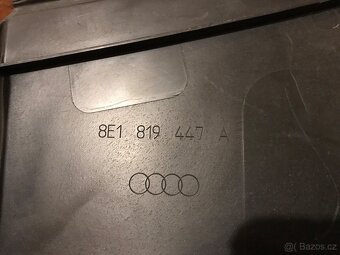 Audi A4 kryt filtru - 3