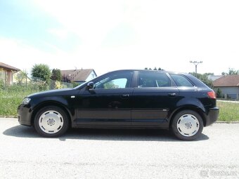 Prodám Audi A3, 1,6i Sportback, rok 2006 - 3