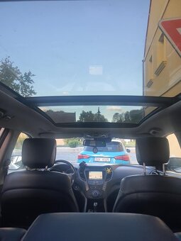 Hyundai Grand Sante Fe 2.2 CRDI 147kW - AWD - 3