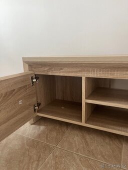 TV stolek HASLUND z Jysku - 3