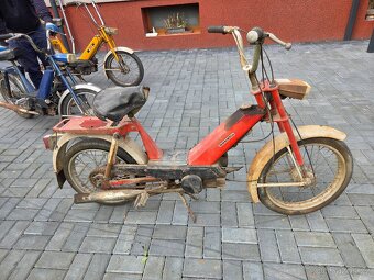 Babetta 207 s kartičkou, červená původní 9. - 3