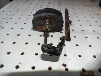 Avog motůrek stěračů - 3