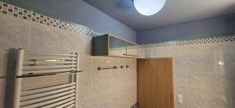 Nábytek do koupelny, skládku - 3